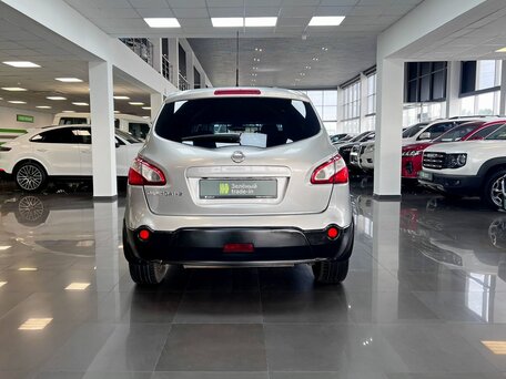 2011 Nissan Qashqai+2 I Рестайлинг, серебристый, 960000 рублей, вид 4