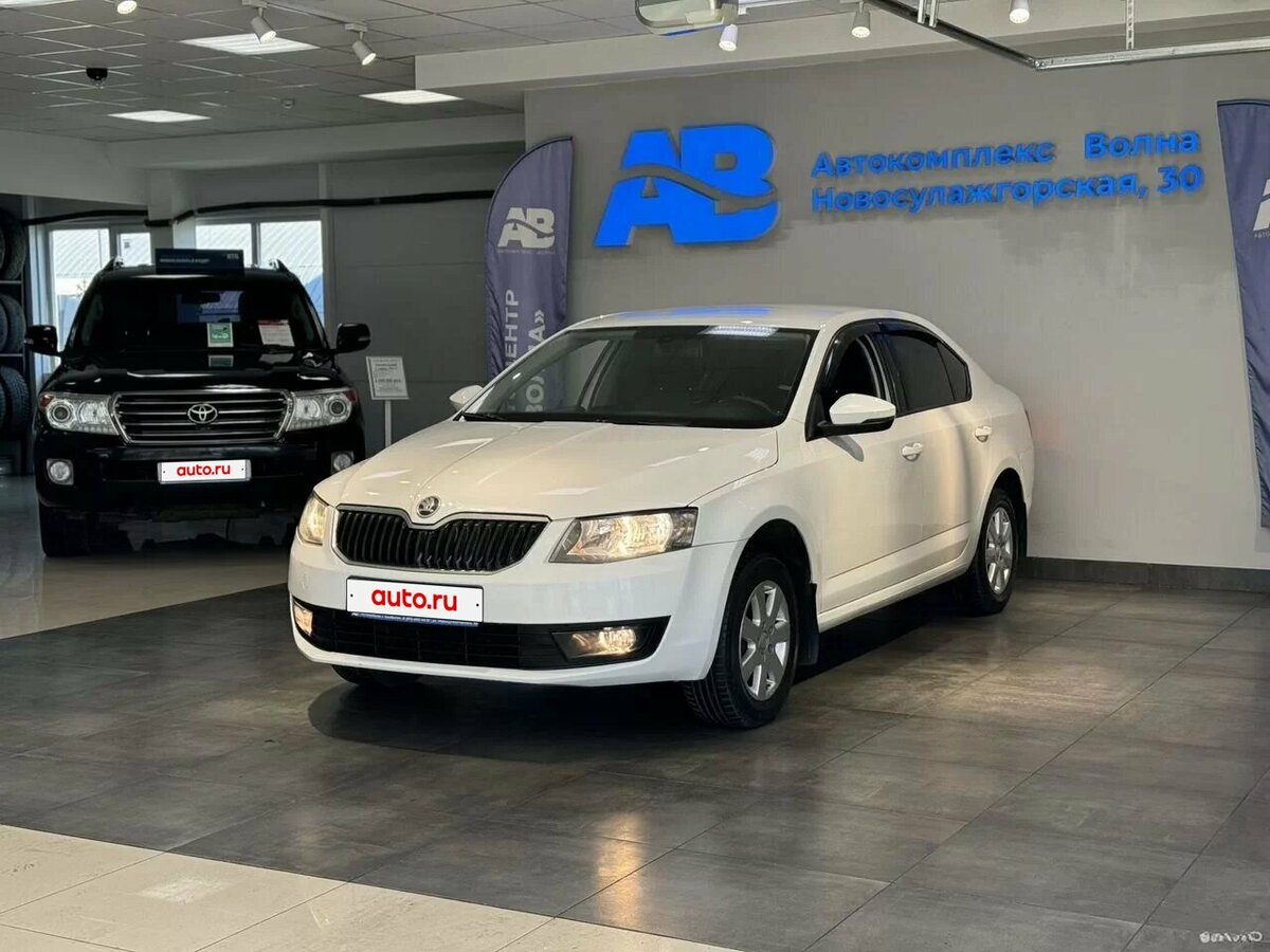 Открыть фотографии: Skoda Octavia III (A7)