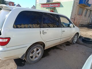2001 Nissan Presage I, белый, 350000 рублей, вид 4