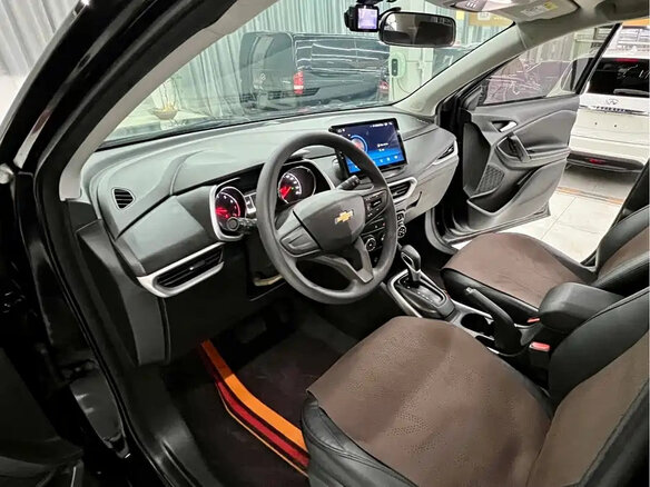 2019 Chevrolet Tracker IV, чёрный - вид 8