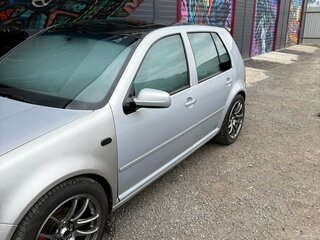 1998 Volkswagen Golf IV, серебристый, 470000 рублей, вид 4