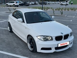 2010 BMW 1 серии 125i I (E81/E82/E87/E88) Рестайлинг, белый, 1450000 рублей, вид 1