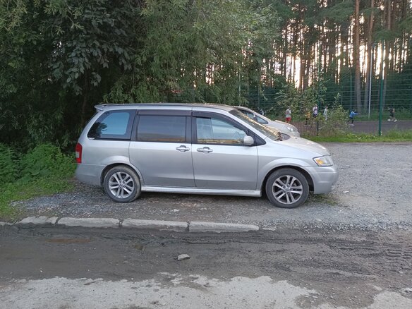 1999 Mazda MPV II (LW), серебристый, 310000 рублей - вид 17