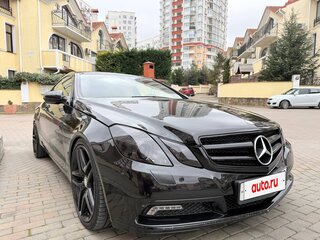 2009 Mercedes-Benz E-Класс 500 IV (W212, S212, C207), чёрный, 2200000 рублей, вид 5