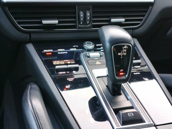 2019 Porsche Cayenne III, чёрный - вид 20