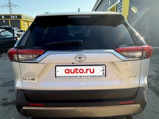 2020 Toyota RAV4 V (XA50), серый, 3250000 рублей, вид 5