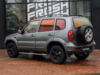 2013 Chevrolet Niva I Рестайлинг, серый, 489000 рублей, вид 2
