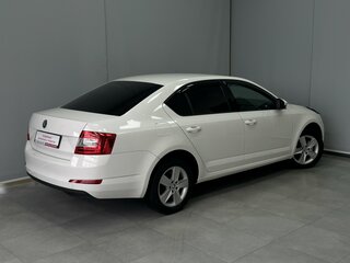 2015 Skoda Octavia III (A7), белый, 1090000 рублей, вид 2