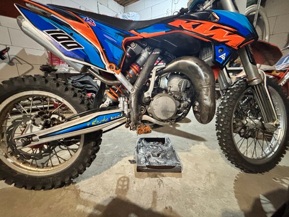 2016 KTM 85 SX, зелёный, 250000 рублей - вид 3