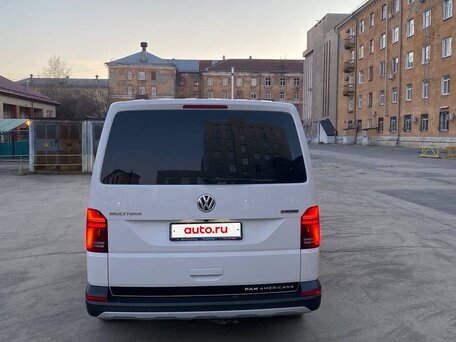 2021 Volkswagen Multivan T6 Рестайлинг, белый, 4600000 рублей, вид 5