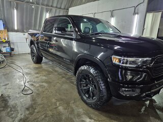 2023 Ram 1500 Quad Cab V, чёрный, 8790000 рублей, вид 1