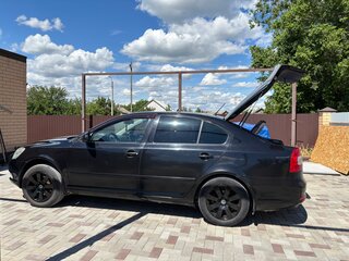 2013 Skoda Octavia II (A5) Рестайлинг, чёрный, 720000 рублей, вид 2