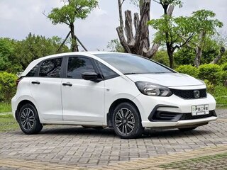 2022 Honda Fit IV, белый, 1080005 рублей, вид 3