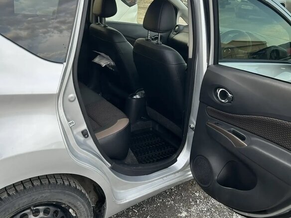 2016 Nissan Note II Рестайлинг, серебристый, 1200000 рублей - вид 13