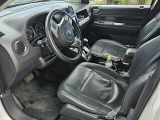 2013 Jeep Compass I Рестайлинг 2, белый, 1000000 рублей, вид 5