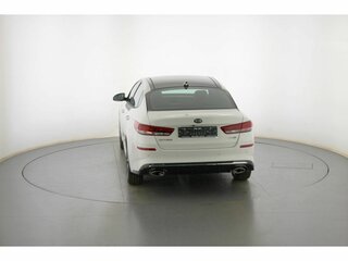 2019 Kia Optima IV Рестайлинг, белый, 1555000 рублей, вид 3