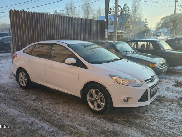 2013 Ford Focus III, белый, 820000 рублей - вид 3
