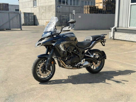 2026 Benelli TRK 502, чёрный, 448200 рублей, вид 1