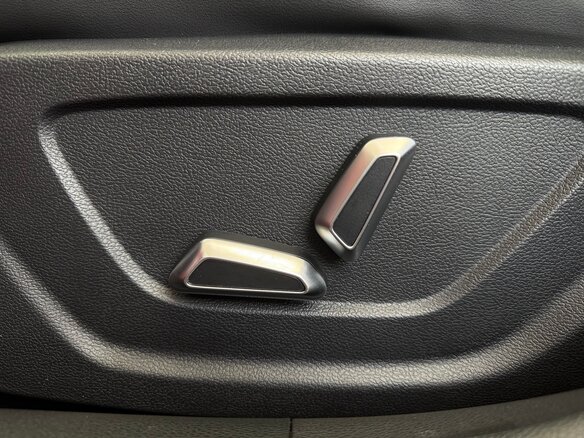 2023 Geely Coolray I, красный, 2250000 рублей - вид 10