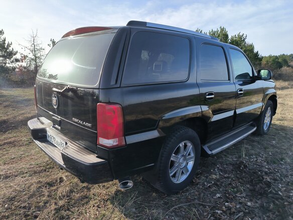 2002 Cadillac Escalade II, чёрный, 1199000 рублей - вид 8