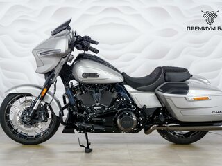 2023 Harley-Davidson CVO Street Glide, серебристый, 3899000 рублей, вид 2