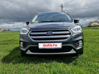 2018 Ford Kuga II Рестайлинг, серый, 1590000 рублей, вид 4