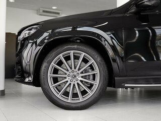 2026 Mercedes-Benz GLS 450 II (X167) Рестайлинг, чёрный, 16500000 рублей, вид 4