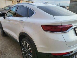 2023 Geely Tugella I Рестайлинг, белый, 3800000 рублей, вид 4