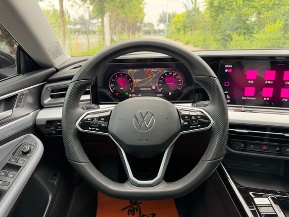 2023 Volkswagen Lamando L II, чёрный, 1710005 рублей - вид 15