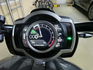 2022 Triumph Rocket 3, серый, 2015000 рублей, вид 3