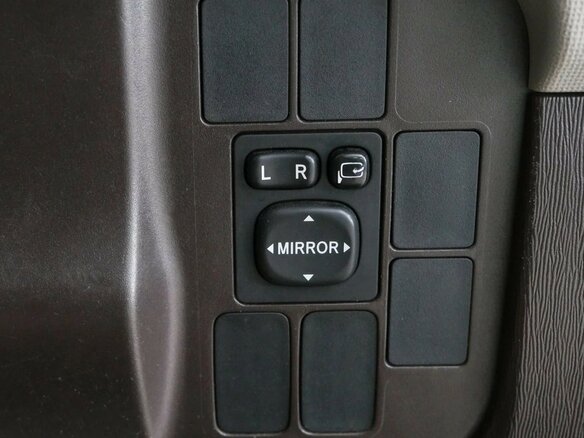 2011 Toyota Passo II (C30), красный, 669000 рублей - вид 16