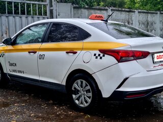 2017 Hyundai Solaris II, белый, 550000 рублей, вид 4