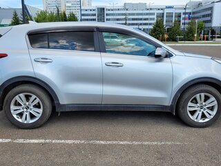 2017 Kia Sportage IV, серебристый, 1620000 рублей, вид 4