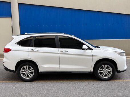 2022 Haval M6 Plus II, белый, 1410000 рублей, вид 5