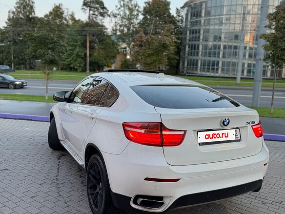 2012 BMW X6 40d I (E71) Рестайлинг, белый - вид 11