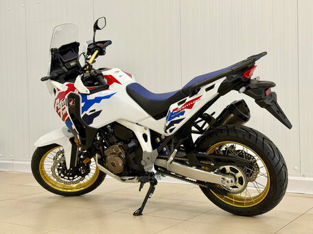 2025 Honda CRF 1100L Africa Twin, белый, 2850000 рублей, вид 2