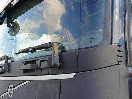 2019 Volvo FH, синий, 8256000 рублей, вид 2