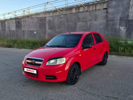 2007 Chevrolet Aveo I Рестайлинг, красный, 400000 рублей, вид 1