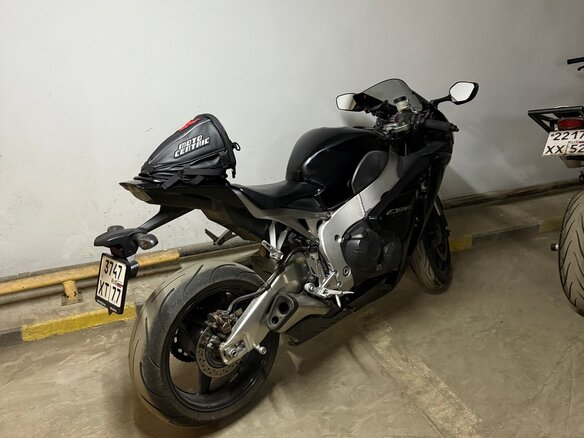 2010 Honda CBR 1000 RR/RA Fireblade, чёрный, 750000 рублей - вид 12