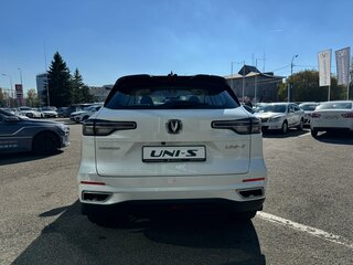 2025 Changan UNI-S I, белый, 3179900 рублей, вид 4