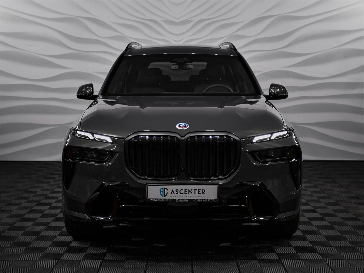 Открыть фотографии: BMW X7 I (G07) Рестайлинг