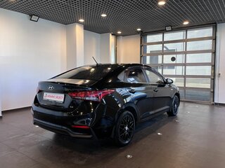 2017 Hyundai Solaris II, чёрный, 1166000 рублей, вид 3