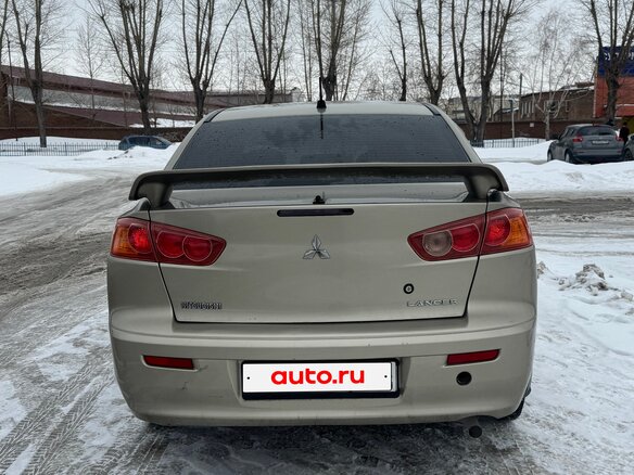 2007 Mitsubishi Lancer X, бежевый, 650000 рублей - вид 6