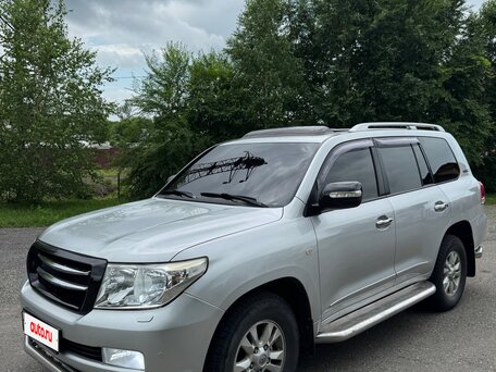 2011 Toyota Land Cruiser 200 Series, серый, 4000000 рублей, вид 4