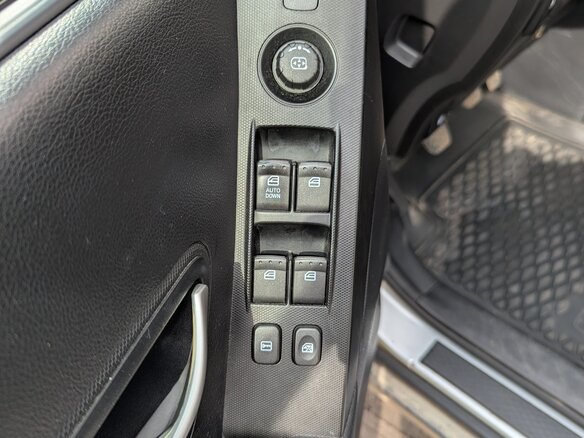 2013 SsangYong Actyon II, серебристый, 650000 рублей - вид 15