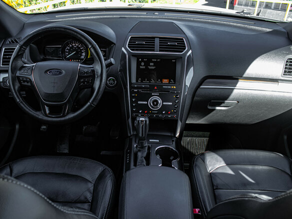 2018 Ford Explorer V Рестайлинг 2, белый - вид 9