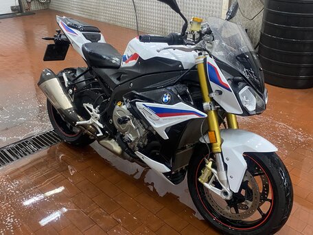 2018 BMW S 1000 R, белый, 1250000 рублей, вид 2