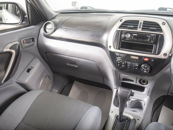2002 Toyota RAV4 II (XA20), серый, 719000 рублей - вид 10
