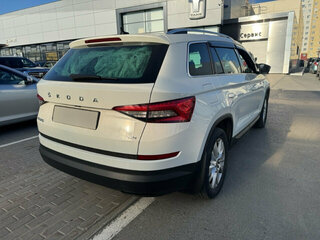2020 Skoda Kodiaq I, белый, 2430000 рублей, вид 3
