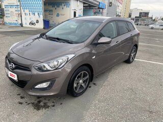 2013 Hyundai i30 II, коричневый, 885000 рублей, вид 3